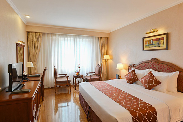 Grand Saigon Hotel