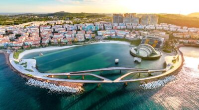 kiss bridge from above